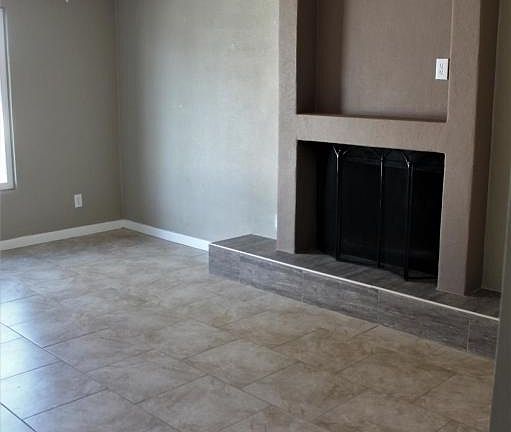 4th image of 4744 N 50th Dr