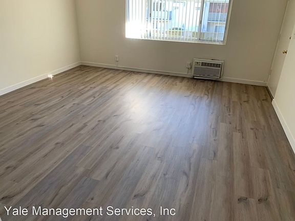 2nd image of 4525 Murietta Ave #24