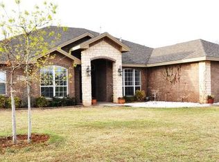 305 Carol Ln, Midland, TX 79705