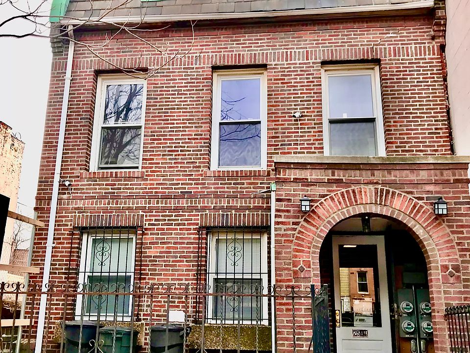 1st image of 25-81 31st St