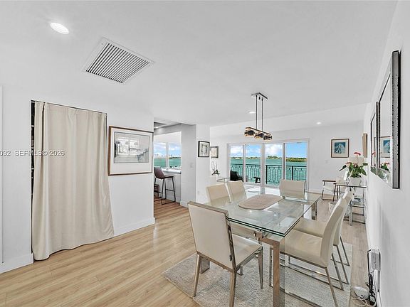 5th image of 11111 Biscayne Blvd #5A