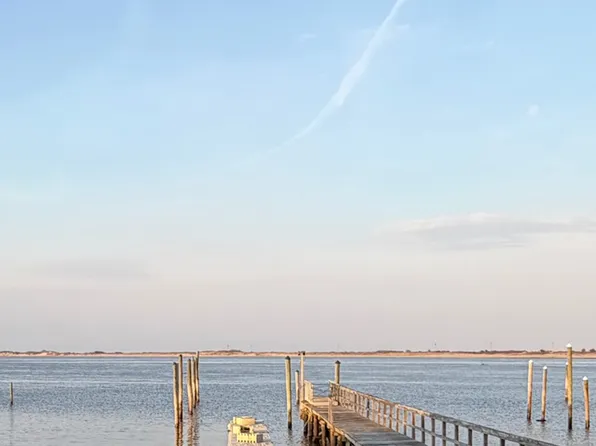 68 5th St APT 1, Highlands, NJ 07732