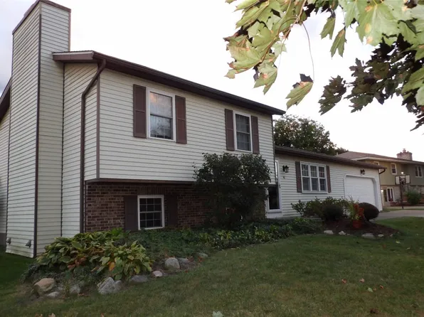 46 Crestwood Ln, North East, PA 16428