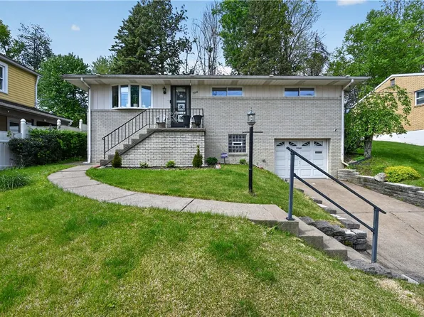5164 Curry Rd, Pittsburgh, PA 15236
