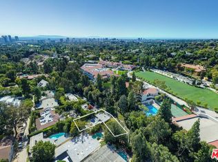 1160 Brooklawn Dr, Los Angeles, CA 90077