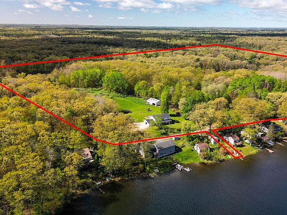 4th image of 21533 Brady Lake Blvd