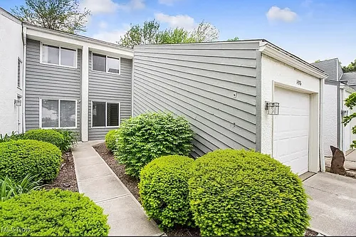 1496 Bobby Ln Photo 1