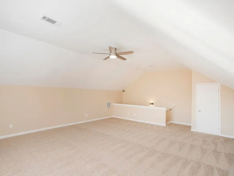 405 Knob Ct — Photo 23