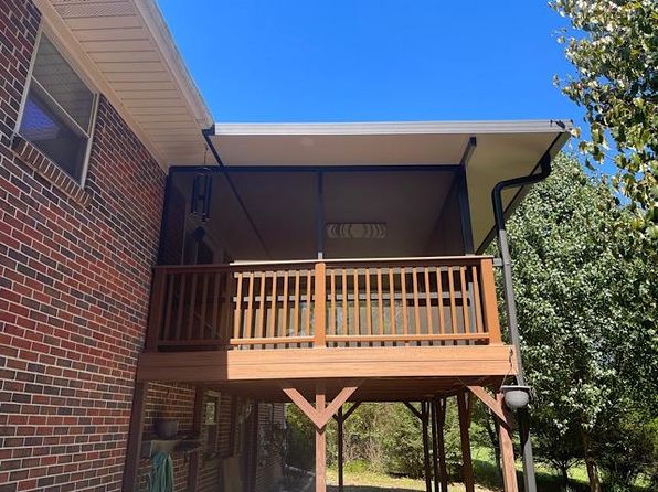 900 Brantley St, Opp, AL 36467