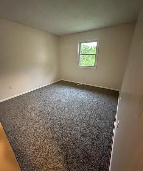 7232 Huck Cir NW — Photo 5