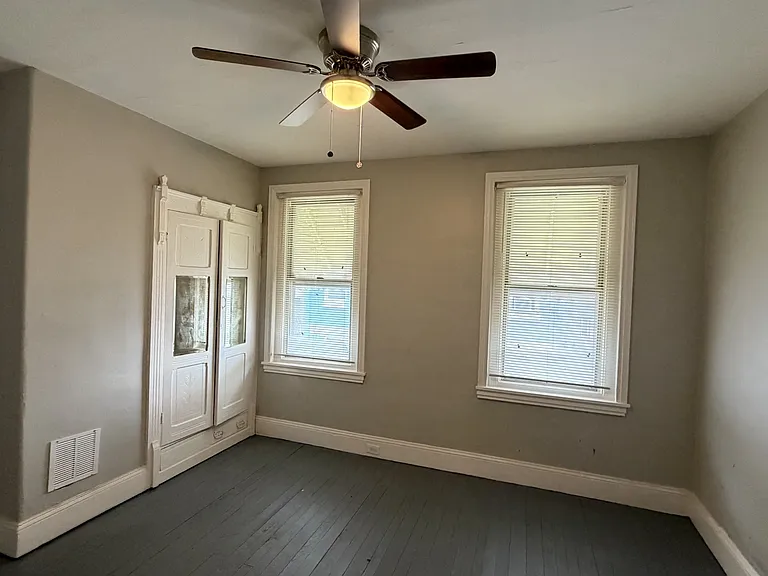 2554 N Bouvier St — Photo 4