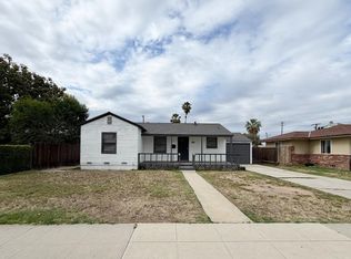1336 W Fountain Way, Fresno, CA 93705