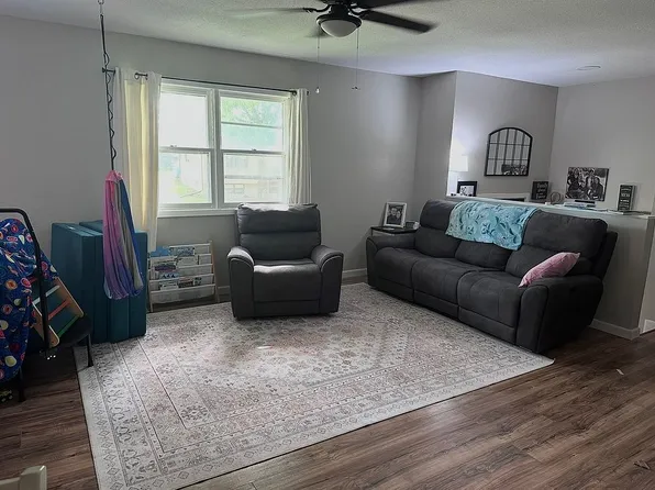 1409 Rook Dr, Kirksville, MO 63501