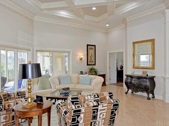 4th image of 1718 Flagstick Blvd