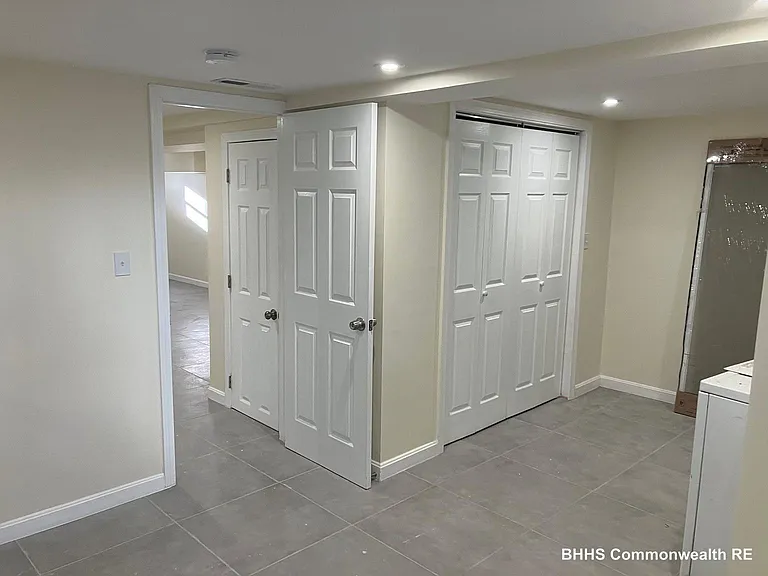 83 Moreland St — Photo 12
