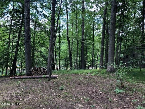 4th image of 8670 N Island Dr #Lot