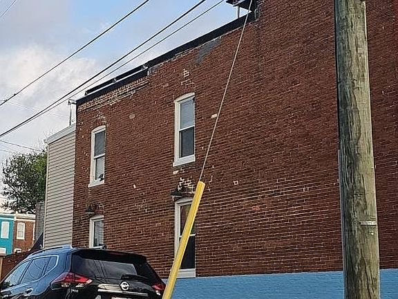 2nd image of 2702 Mathews St