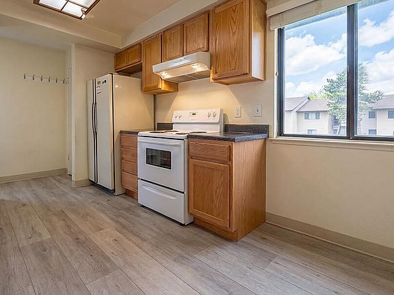 5th image of 800 Jamaica Ave APT 4