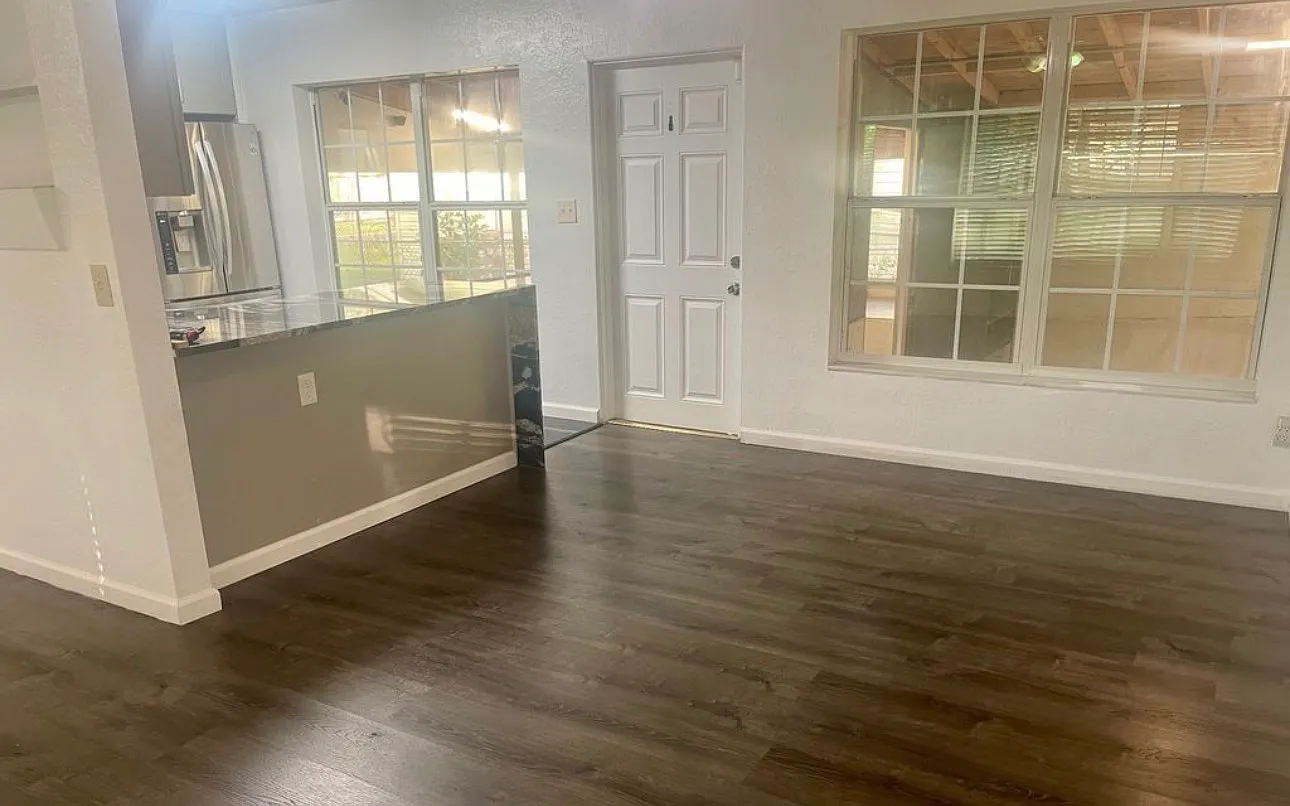 3 bed, 1246 sqft, $2,150 — Photo 3