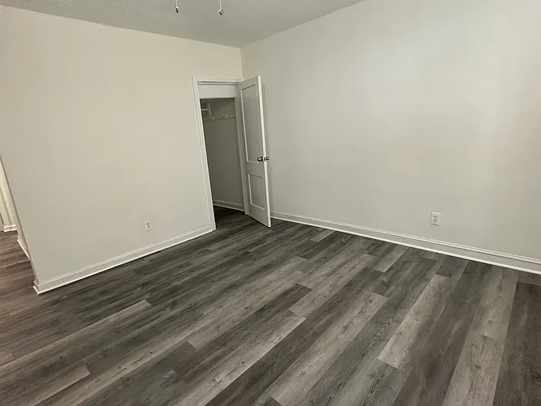 2814 Pomeroy Rd SE #2 — Photo 8