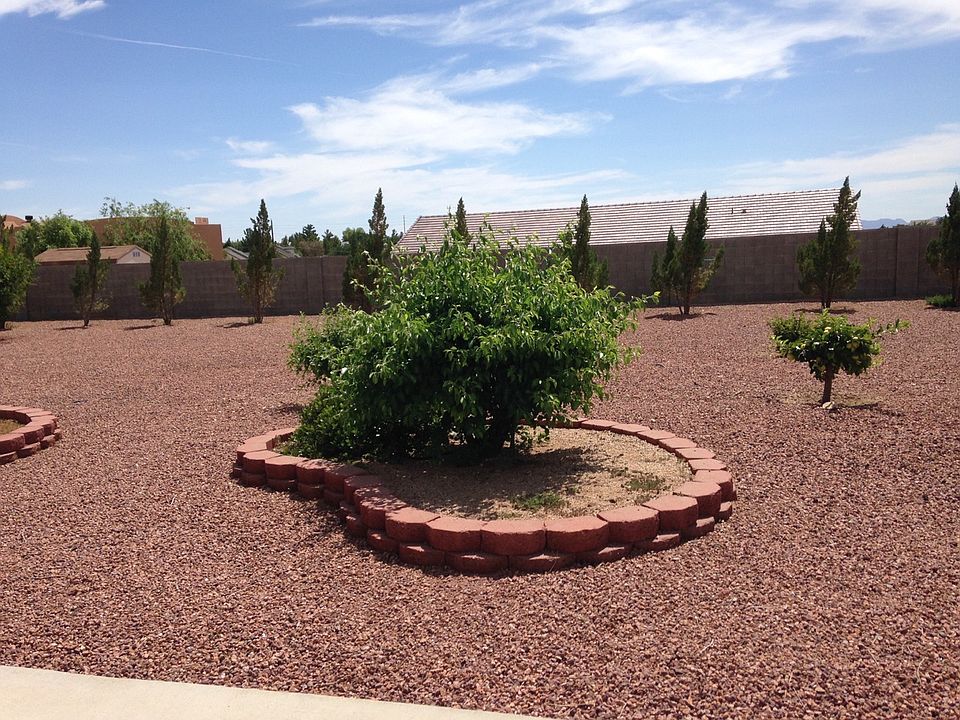 2nd image of 2331 Seminole Dr