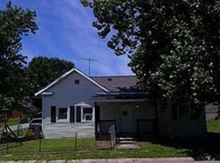 222 S Poplar St, Brownstown, IN