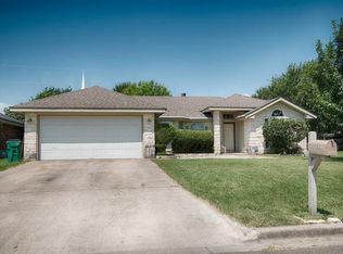 2803 Kelly Cv, Taylor, TX 76574