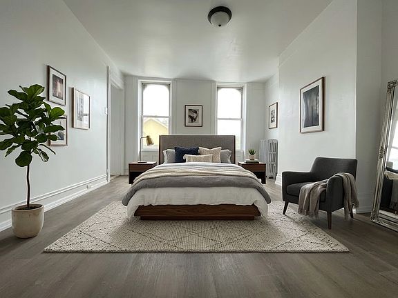 2nd image of 1047 Corbin Ct #2