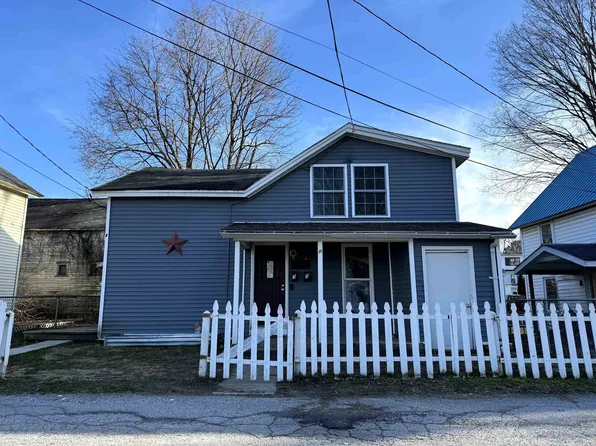 3 Division Place, Bennington, VT 05201