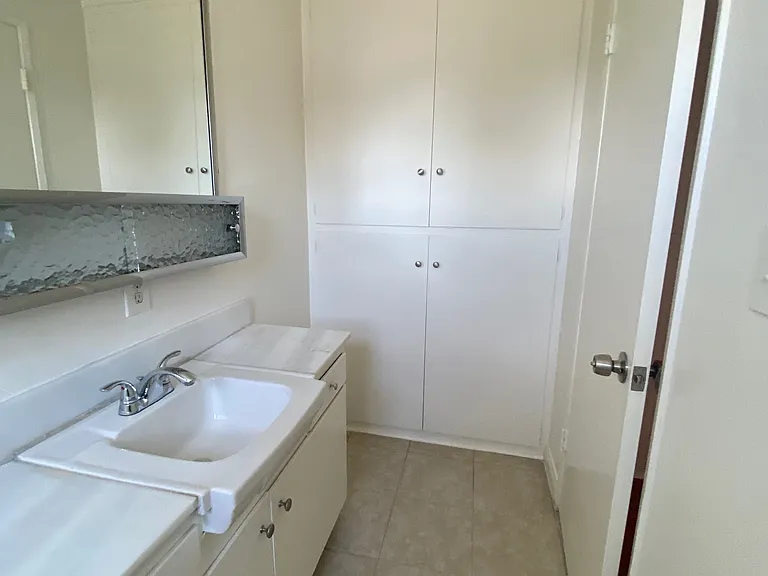 309 Cornell Dr #L — Photo 15