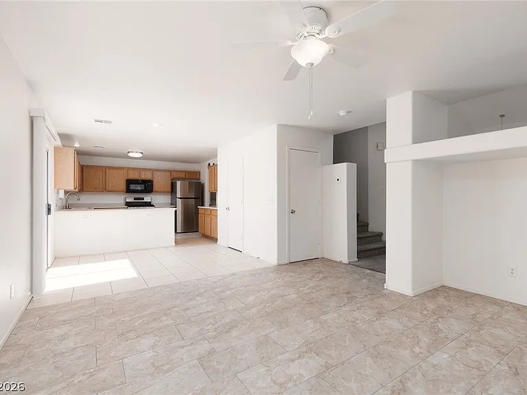 6042 Highland Gardens Dr — Photo 14