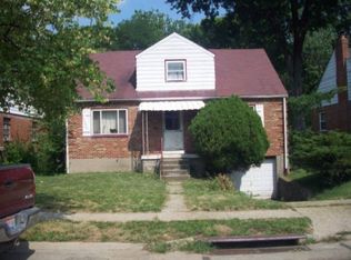 7966 Granville Ln, Cincinnati, OH 45224