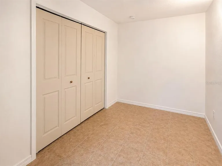 301 Clark St #2 — Photo 10