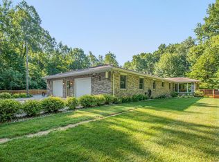 56820 Glenwood Rd, Cassopolis, MI 49031