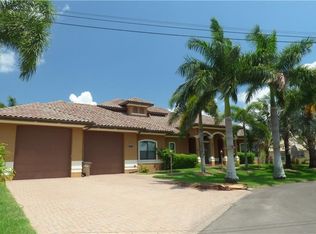 107 SW 57th St, Cape Coral, FL 33914