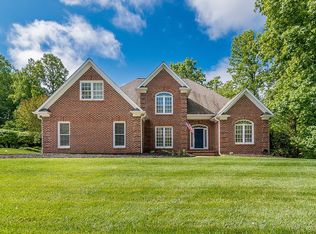 4512 Jamesford Dr, Jamestown, NC 27282