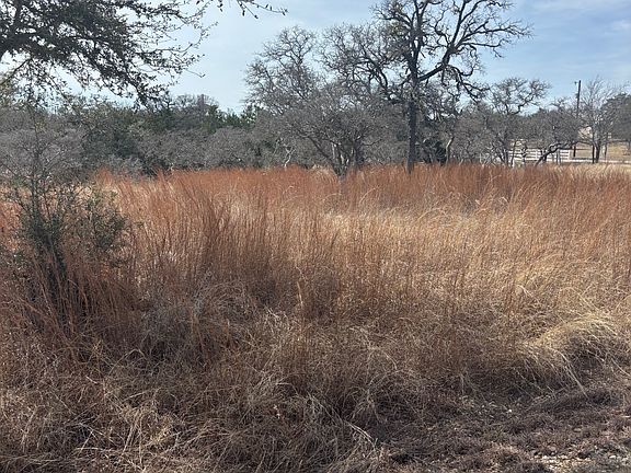 5th image of 334 Sunset Ridge Dr