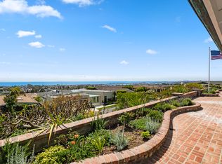 2801 Pebble Dr, Corona Del Mar, CA 92625