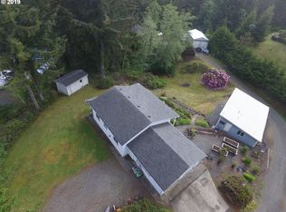 95893 Eggers Rd, Brookings, OR 97415