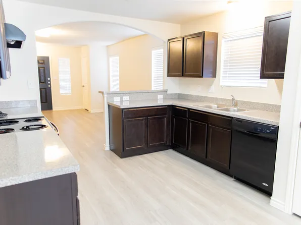 8120 Hulen Park Cir, Fort Worth, TX 76123