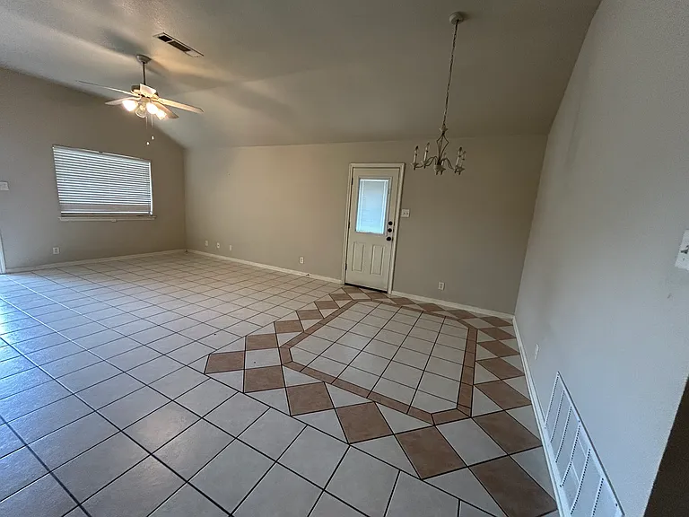 4506 Pennington Ave #B — Photo 4