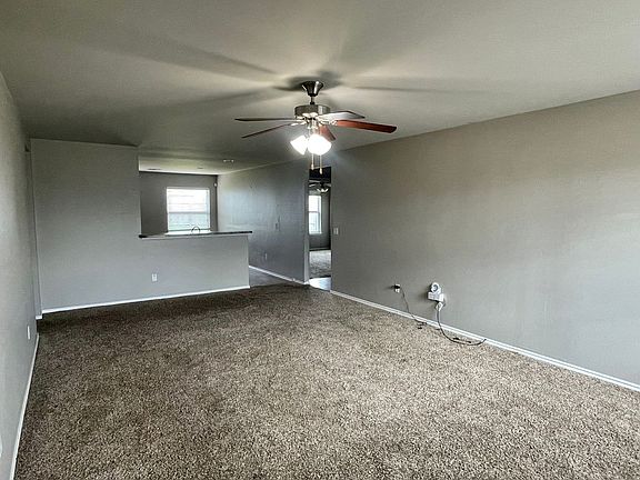 2nd image of 8413 SW 50th St