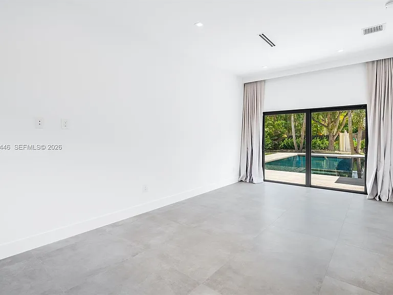 13306 SW 58th Ct — Photo 8