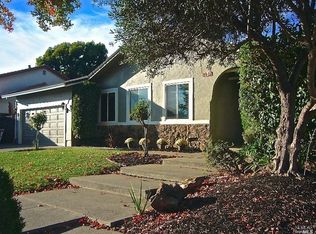 3370 Sunview Dr, Napa, CA 94558