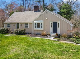 26 Parsonage Ln, Topsfield, MA 01983