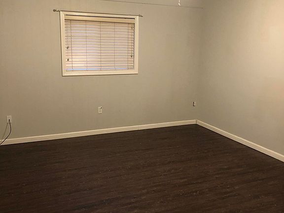 4th image of 2191 Coral Hills Dr