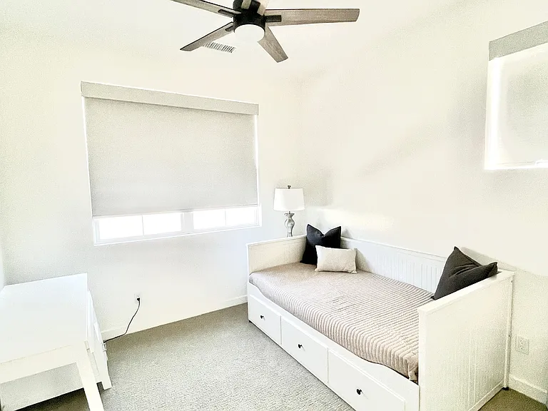 2422 Encanto Pass — Photo 25