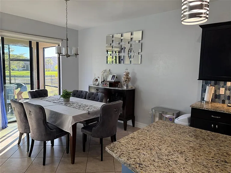 2599 Marton Oak Blvd — Photo 40