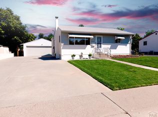 2520 Lynwood Ln, Pueblo, CO 81005