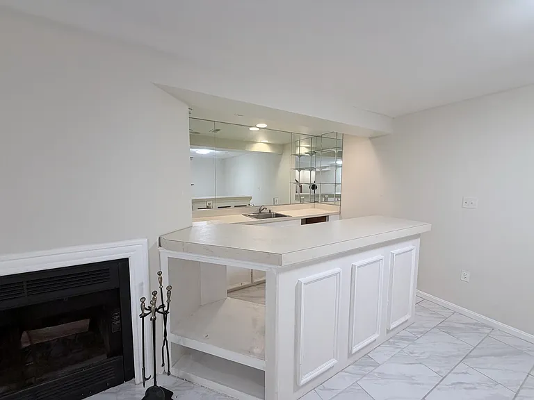 5900 Parenham Way — Photo 29